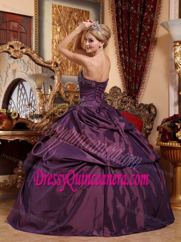 Purple Strapless Taffeta Beaded and Appliques Quinceanera Gown Dresses