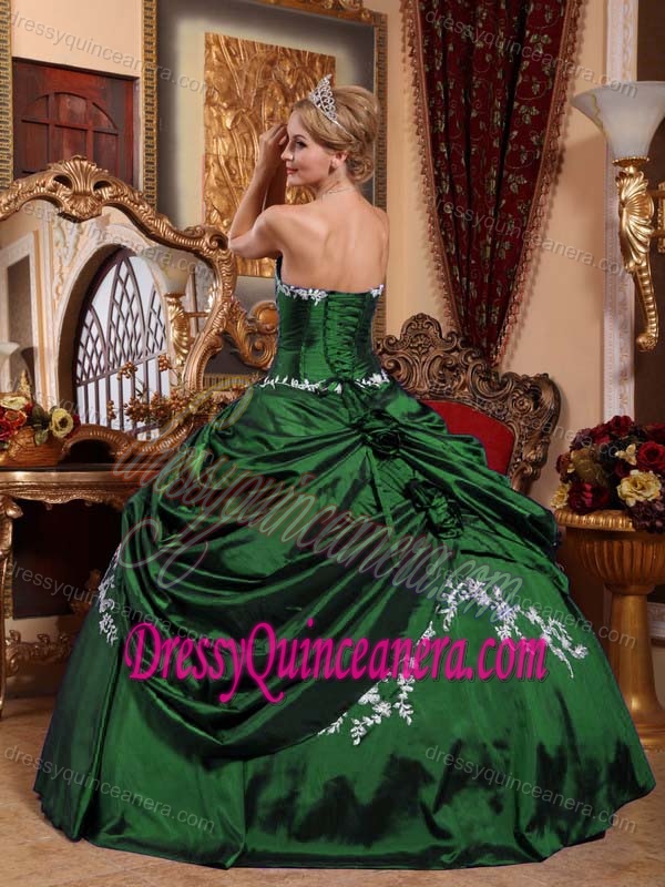 Sweetheart Dark Green Drapped Taffeta Quinceanera Dress with Flower and Appliques