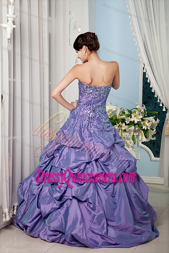 Lilac Sweetheart Taffeta Quinceanera Dresses with Sequins and Pick-ups in Fashion
