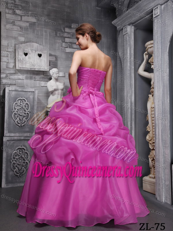 Beaded Sweetheart Ruched Rose Pink Sweet 16 Dresses with Pick-ups and Flowers