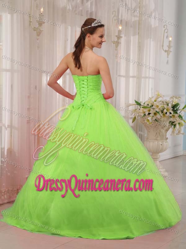 Beading Sweetheart Spring Green Quinceanera Dresses with Handmade Flowers