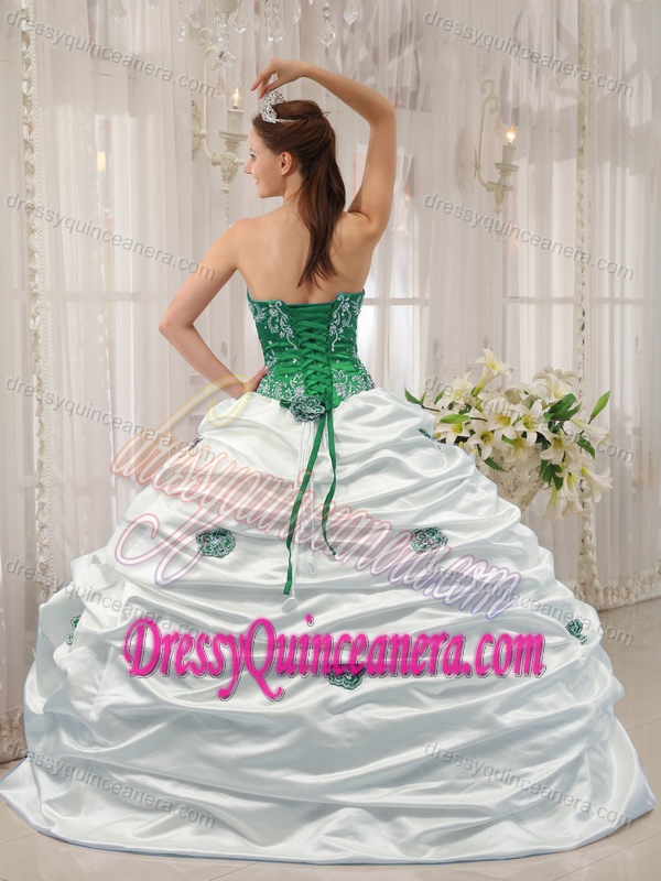 Cheap Green and White Sweetheart Dresses for Quince with Embroidery on Sale