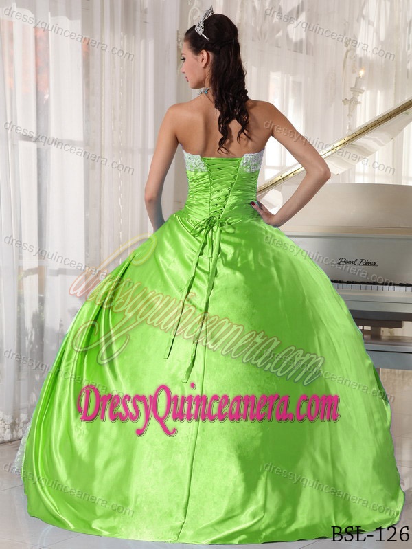 Brand New Spring Green Strapless Taffeta Sweet 16 Dresses with Lace Up