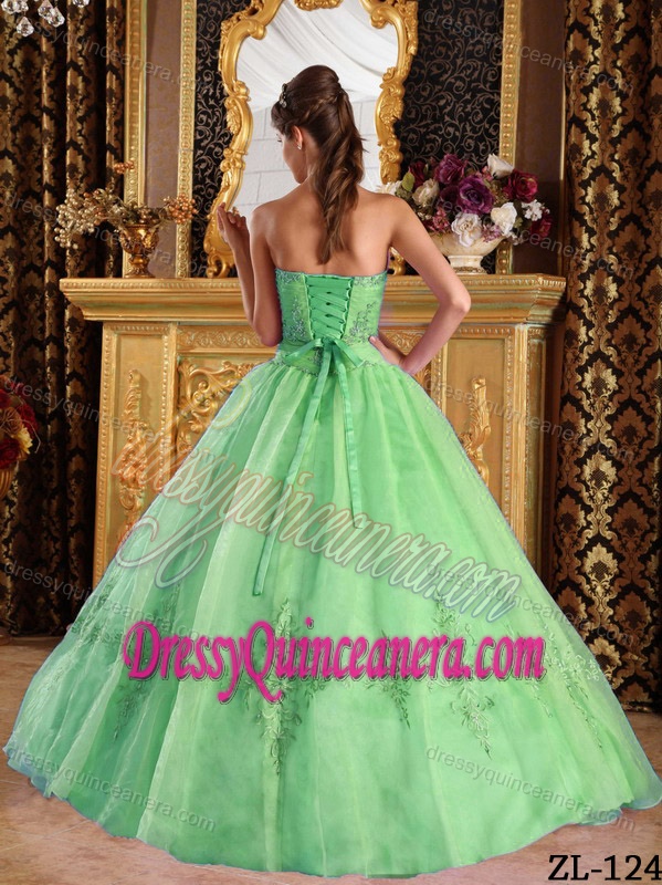 Green Strapless Appliqued Tulle Quinceanera formal Dress with Lace Up