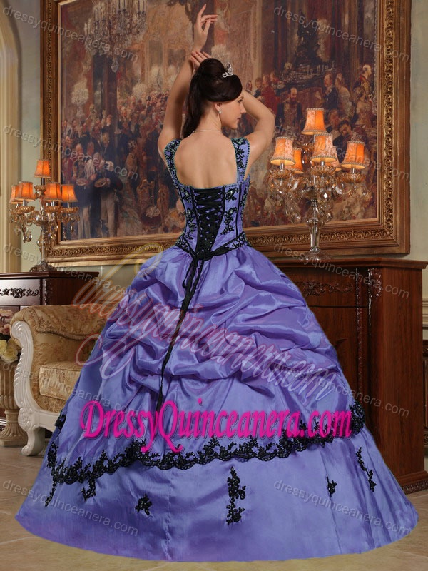Purple Straps Taffeta Quinceanera Dresses with Appliques for Custom Made
