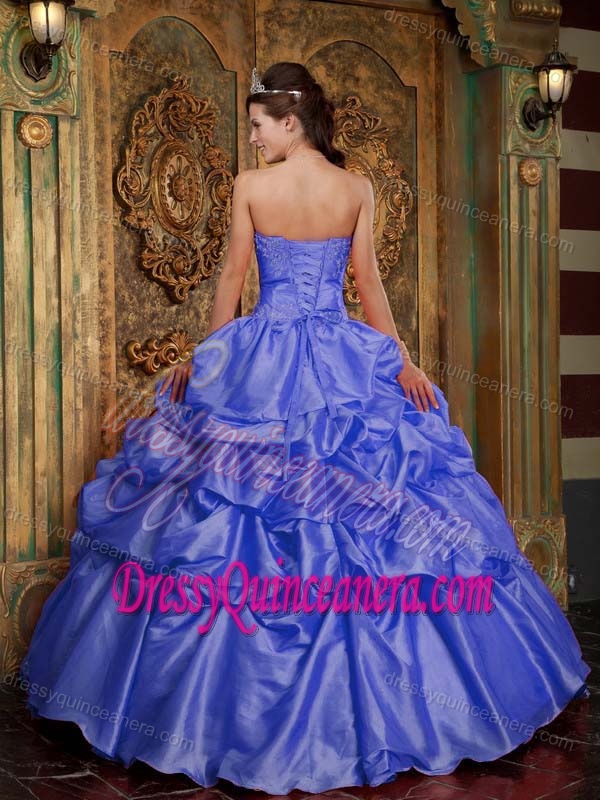 Purple Sweetheart Dresses for Quinceanera with Pick-ups and Embroidery