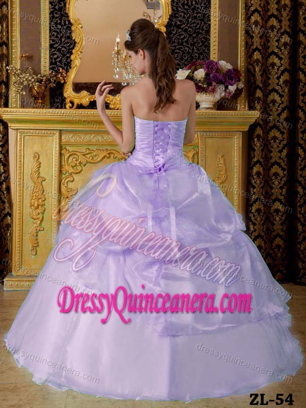 Lilac Strapless Beautiful Quinceanera Dresses with Pick-ups and Appliques