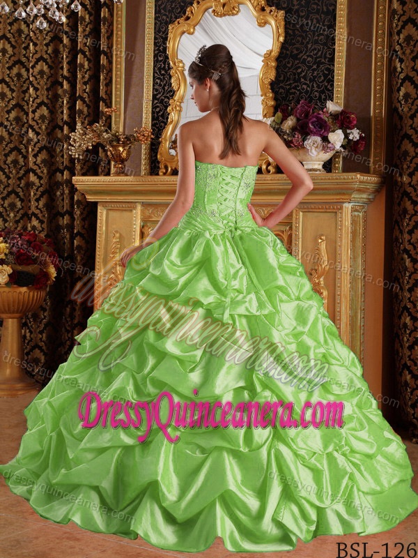 Sweetheart Sweet 15 Dresses with Beading and Pick-ups in Yellow Green