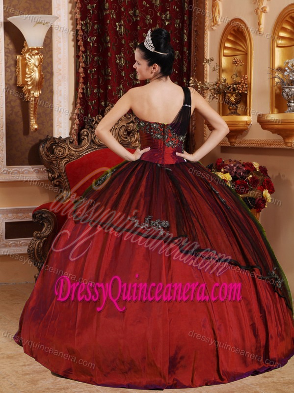 Taffeta One Shoulder Burgundy Quinceanera Gown Dress with Appliques