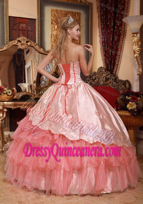 Noble Sweetheart Sweet Sixteen Dresses in Watermelon with Embroidery