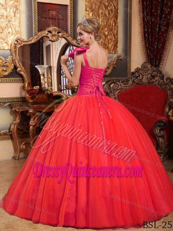 Coral Red One Shoulder Tulle Quinceanera Gowns with Beading for Cheap