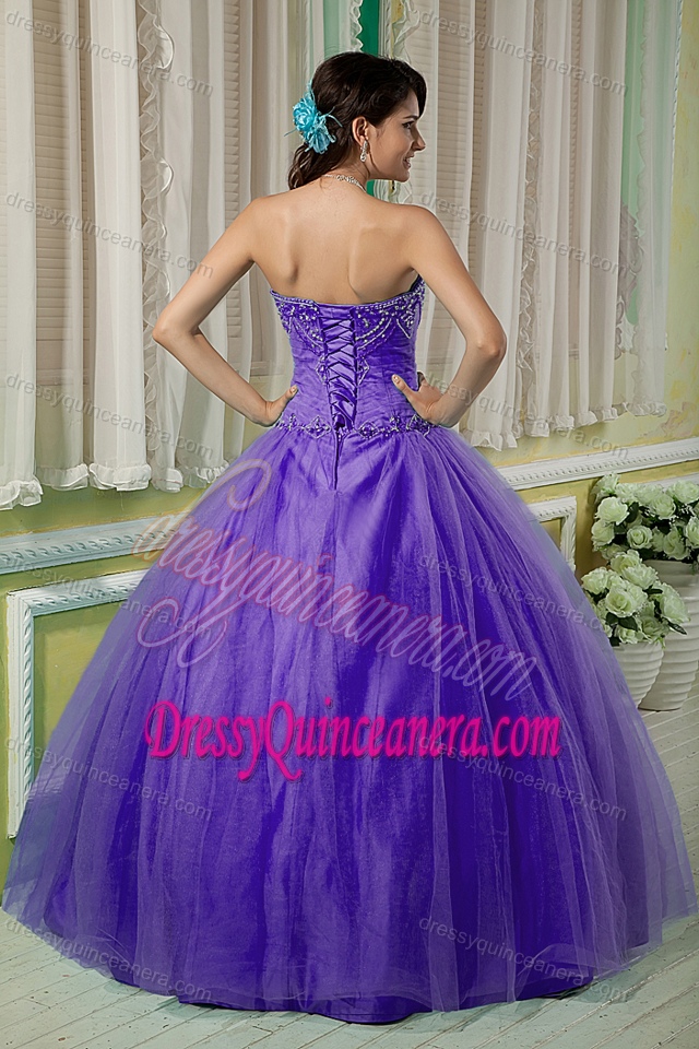 Elegant Beaded Sweetheart Floor-length Tulle Quinceanera Dress in Purple