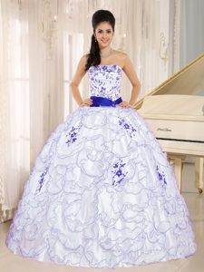 2013 White and Blue Ruffled Sweet Sixteen Quinceanera Dress with Embroidery