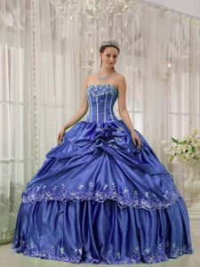 Strapless Floor-length Quinceanera Gown Dress with Embroidery in Blue