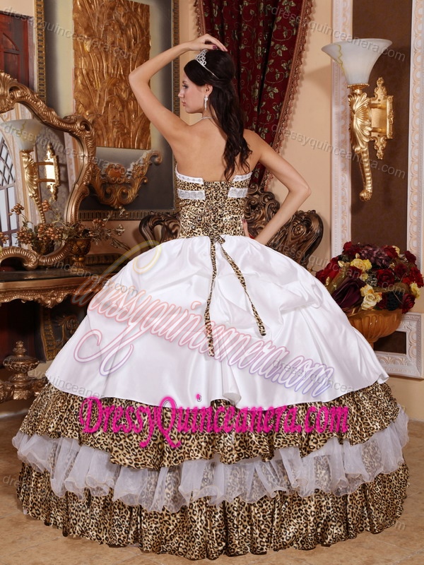 Strapless Nice Leopard and White Dresses for Quince with Beading