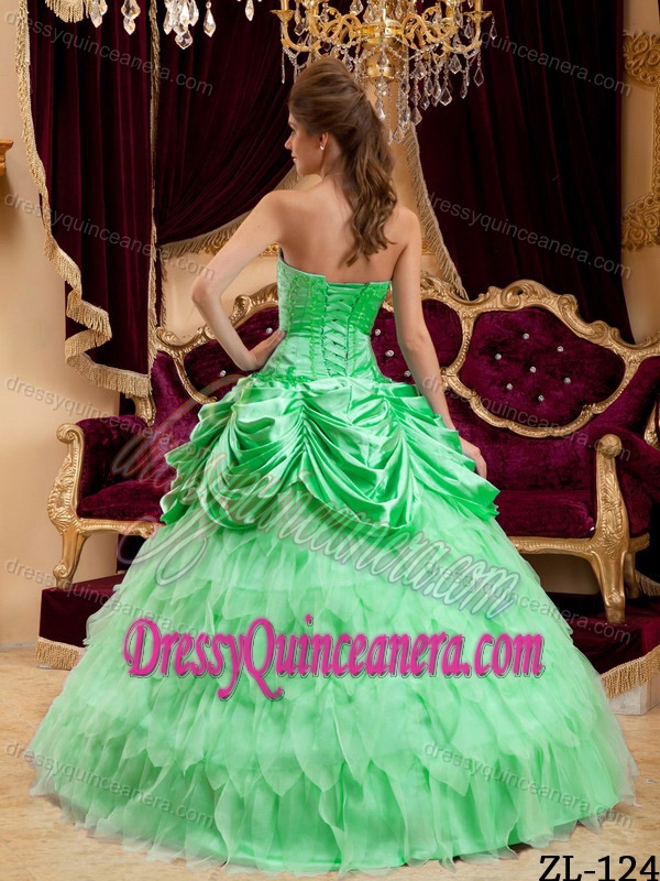 Apple Green Strapless Taffeta and Organza Quinceanera Dresses with Ruffles