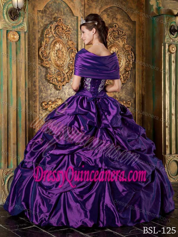 Popular Eggplant Purple Strapless Taffeta Quinceanera Dress with Embroidery