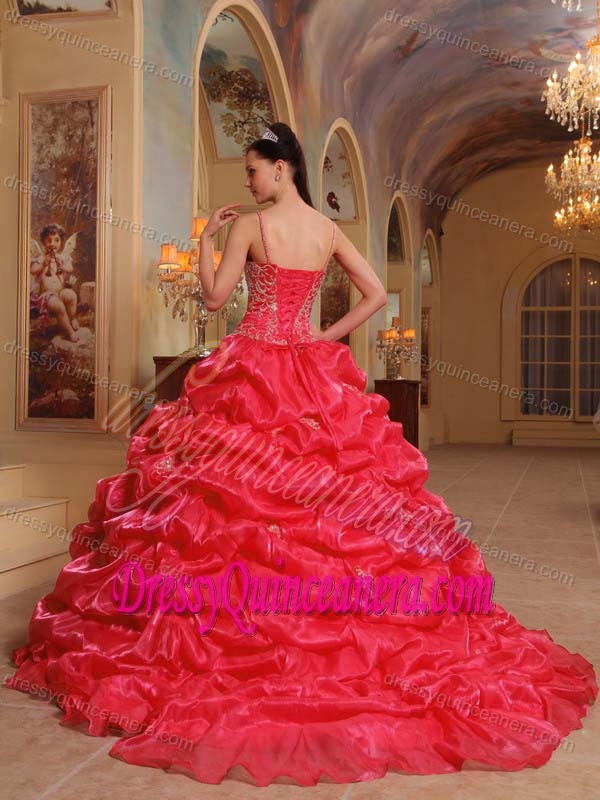 Coral Red Organza Quinceanera Dress with Spaghetti Straps and Embroidery