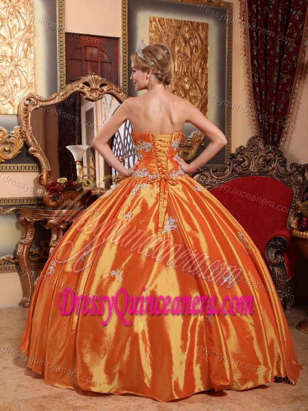 Ruched Sweetheart Orange Red Taffeta Quinceanera Dresses with Appliques for Cheap