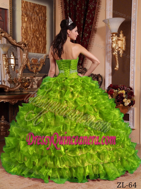 Spring Green Sweetheart Organza Quinceanera Dress with Ruffled Layers