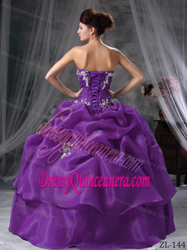 Special Lace-up Floor-length Organza Purple Sweet 15 Dress with Appliques