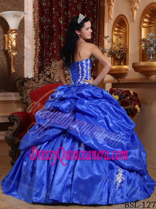 Blue Strapless Taffeta Quinceanera Dresses with Pick Ups and Appliques