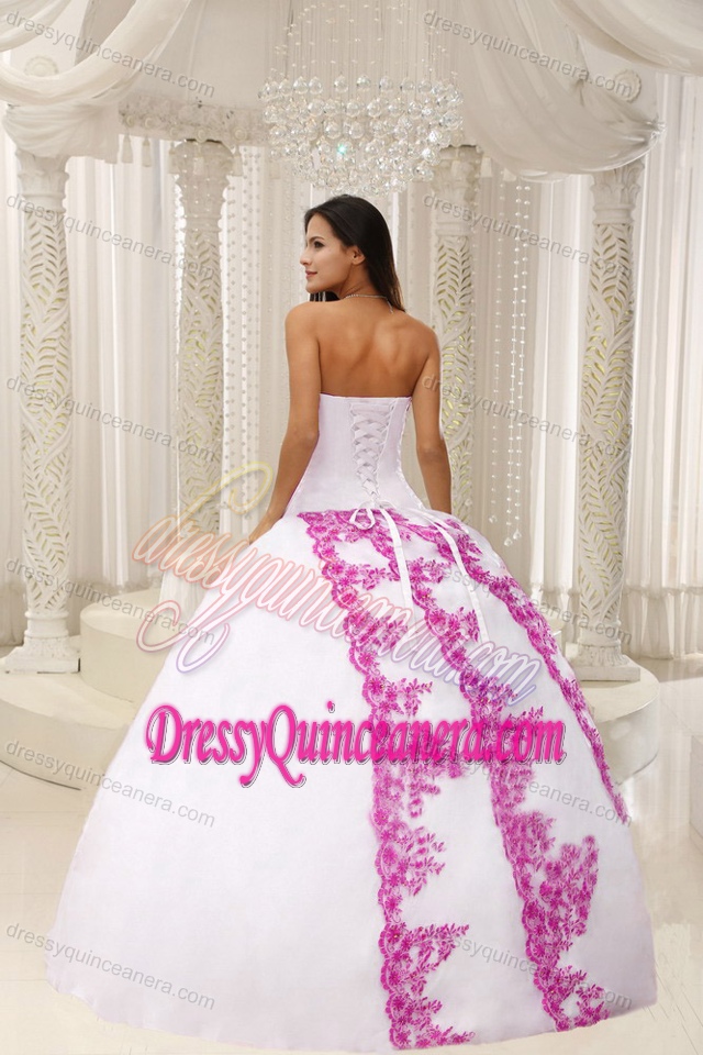 Beautiful Embroidery Quinceanera formal Dresses in Taffeta and Organza