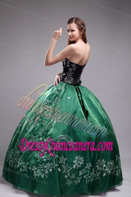 Green Sweetheart Organza Quinceanera Dresses with Embroidery for Cheap
