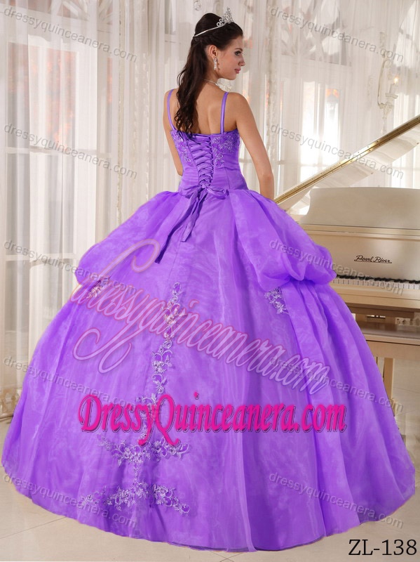 New Purple Organza Quinceanera Dress with Spaghetti Straps and Appliques