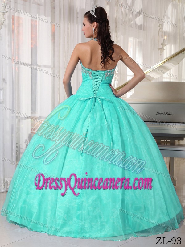 Sweetheart Taffeta and Organza Appliques Decorated Quinceanera Dresses
