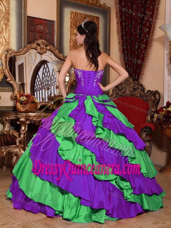 Perfect Muti-Color Ball Gown Sweet 16 Dresses with Embroidery
