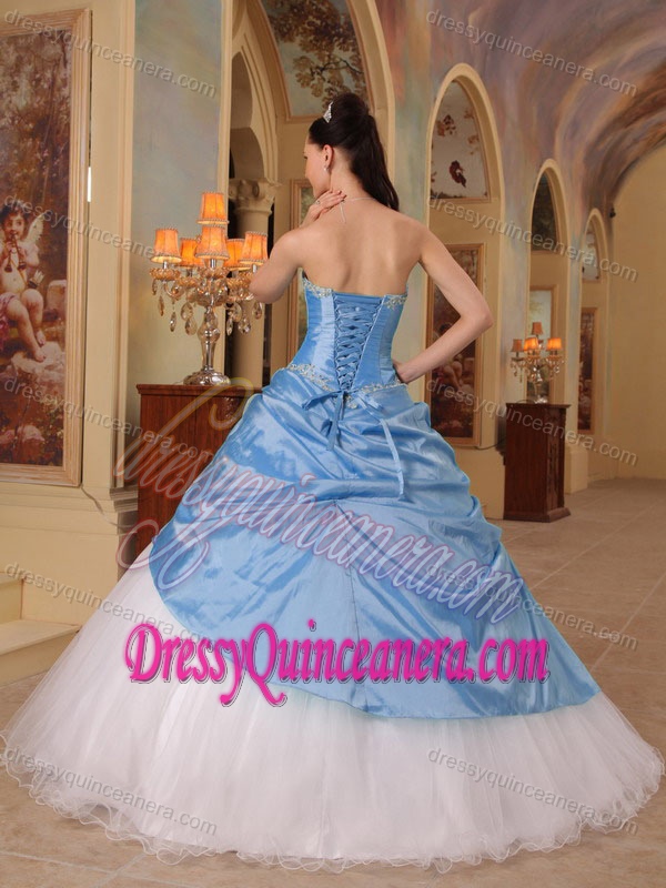 Inexpensive Aqua Blue and White Quinces Dresses with Beading