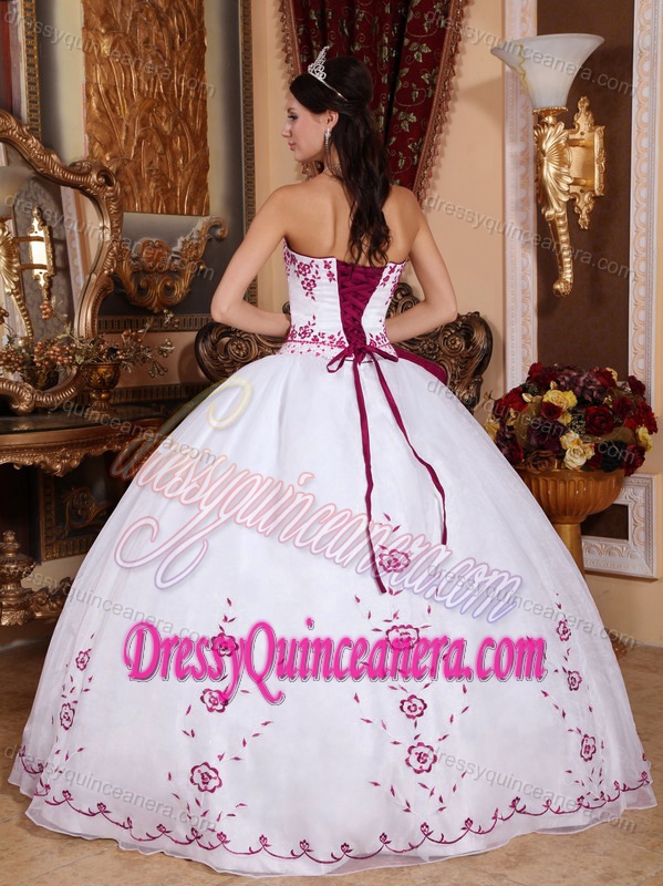 White Ball Gown Sweet Sweet Sixteen Dresses in Organza on Sale