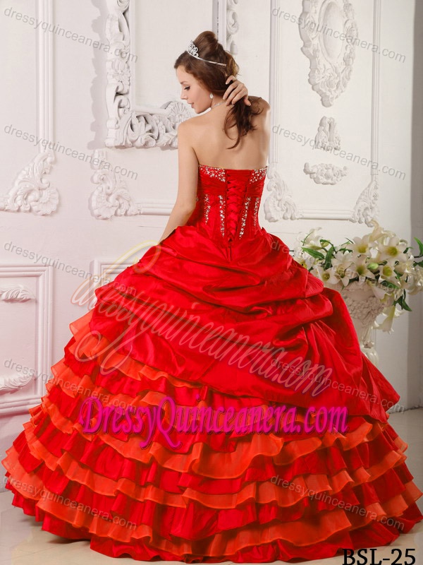 Red Strapless Sweet Sixteen Quinceanera Dresses with Beading in Taffeta