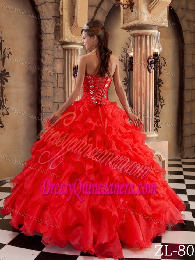 Red Sweetheart Ruffled Organza Quinces Dresses with Beading and Ruffles