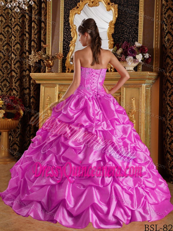 Hot Pink Sweetheart Taffeta Embroidery Quinceanera Gowns with Beading
