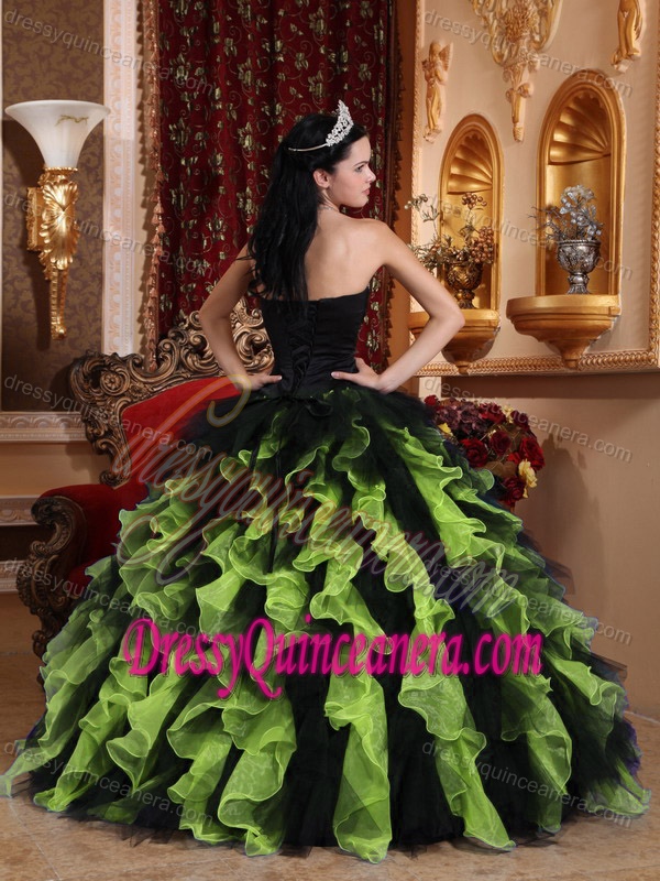 Cheap Exclusive Sweetheart Organza Beaded and Ruffled Sweet 16 Dresses