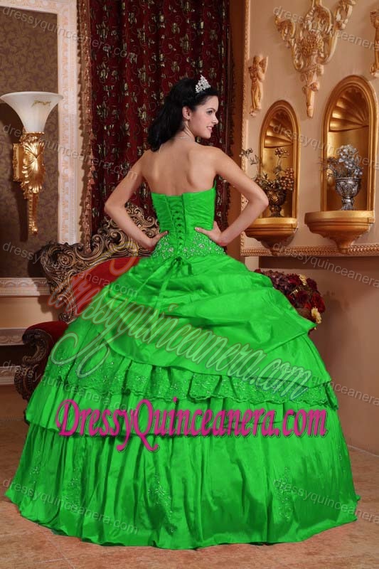 Sweetheart Floor-length Dress for Quince with Layers and Beadings in Spring Green
