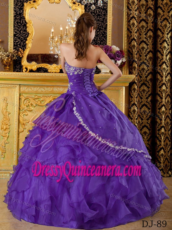 Hot-seller Purple Strapless Organza Appliques Ruffled Sweet Sixteen Dresses