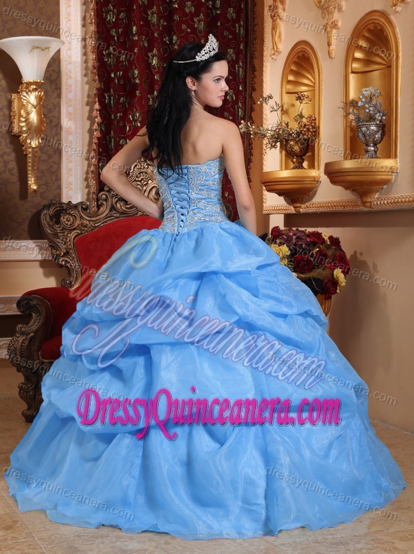 Charming Sweetheart Light Blue Quinceanera Gown Dress with Beading