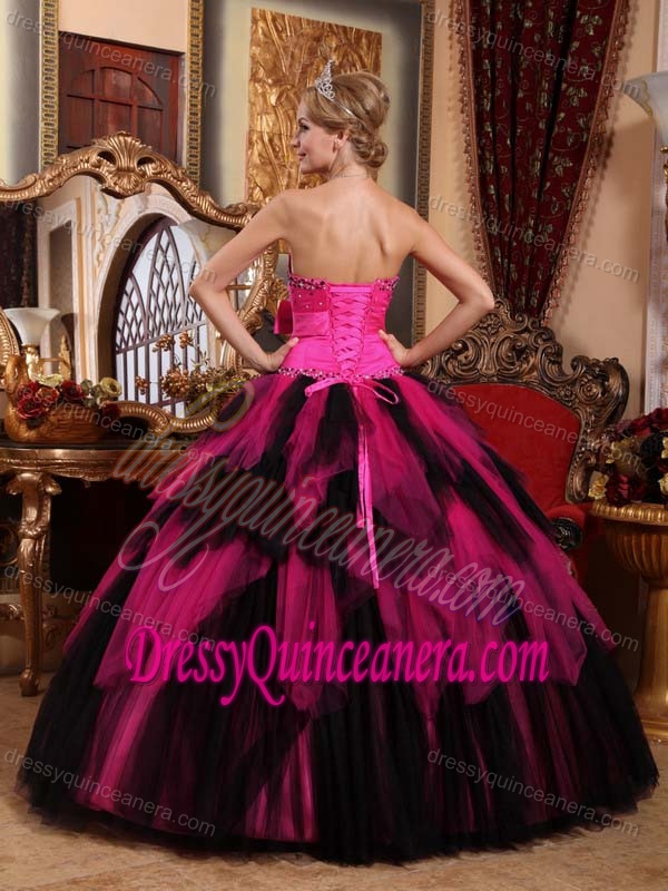 Luxurious Strapless Floor-length Tulle Quinceanera Dress with Beading