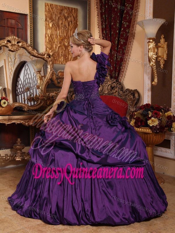 One-shoulder Dark Purple Taffeta Beaded Dress for Quince with Pick-ups and Flower