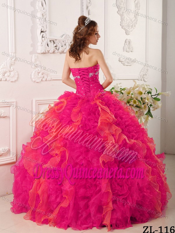 Organza and Beaded Coral Red Sweetheart Quince Dresses with Appliques
