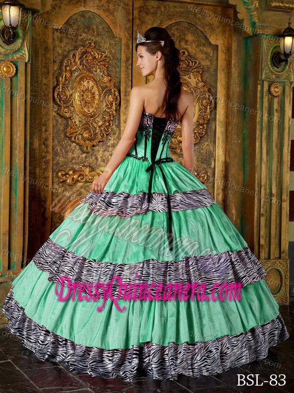 Sweetheart Zebra Luxurious Ball Gown Sweet Sixteen Dresses with Ruffles