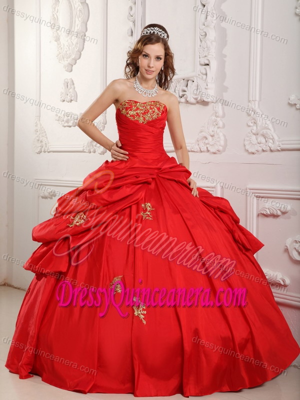 Hot Red Sweetheart Taffeta Ball Gown Quinceanera Dress with Appliques and Pick-ups
