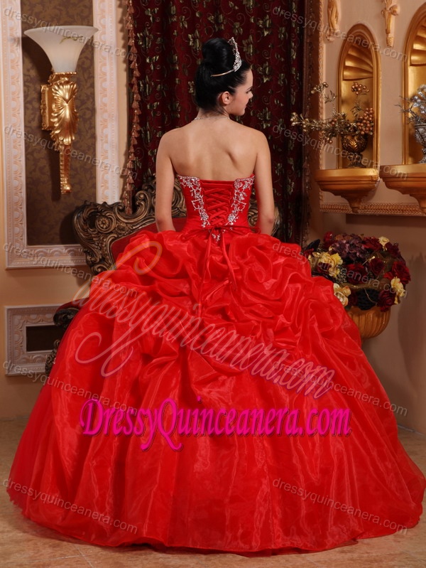 Clearance Sweetheart Ball Gown Red Quinceanera Gowns with White Appliques