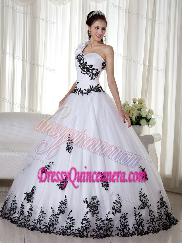 White A-line One Shoulder Dress for Quince with Ruffles and Black Appliques