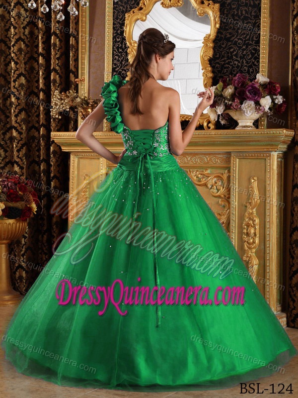 Green Princess One Shoulder Tulle Quinceanera Dresses Decorated Beading