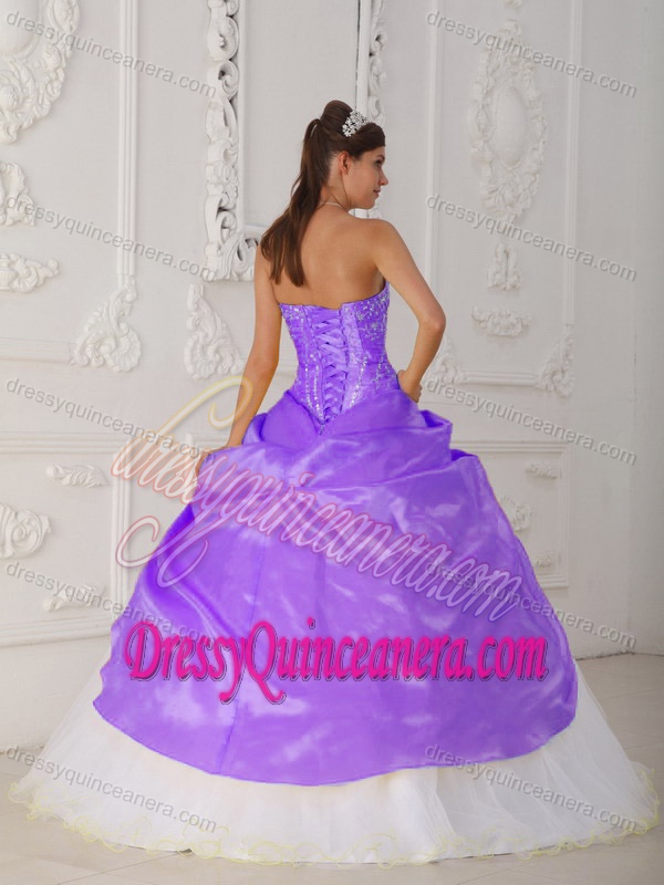 Purple and White Organza and Taffeta Appliques and Flower Sweet 15 Dress