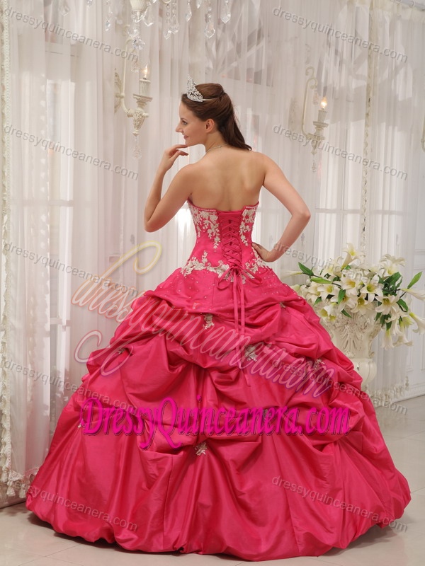 White Appliques Ball Gown Sweetheart Taffeta Coral Red Quinceanera Dress